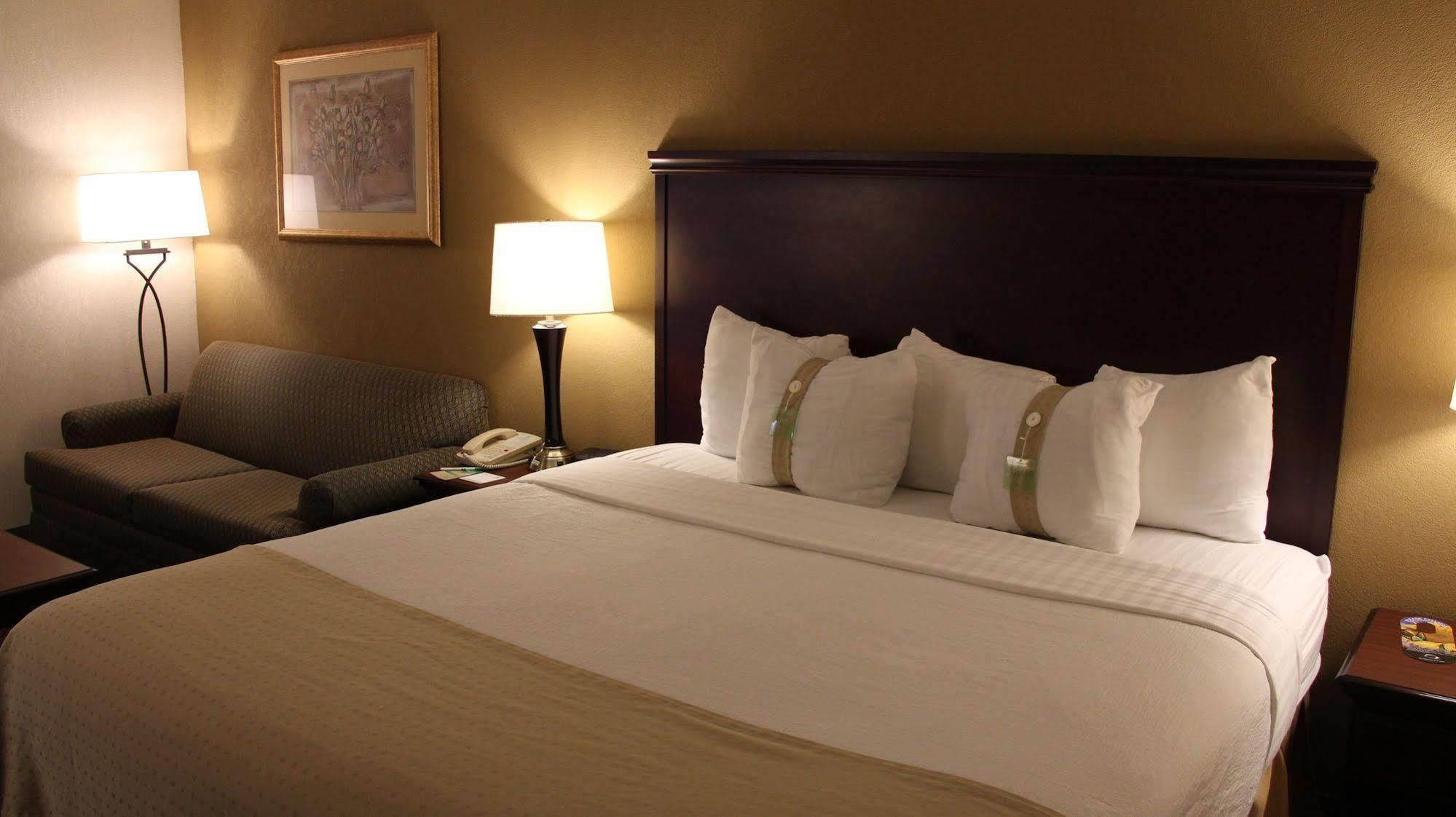 Holiday Inn Huntsville - Research Park By Ihg Eksteriør bilde
